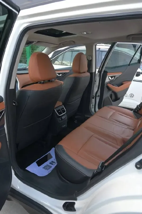 2021 Subaru Outback 2.5L 169HP H4 CVT,autocango,china used car exporter,china ev exporter,chinese used car exporter,chinese used ev exporter