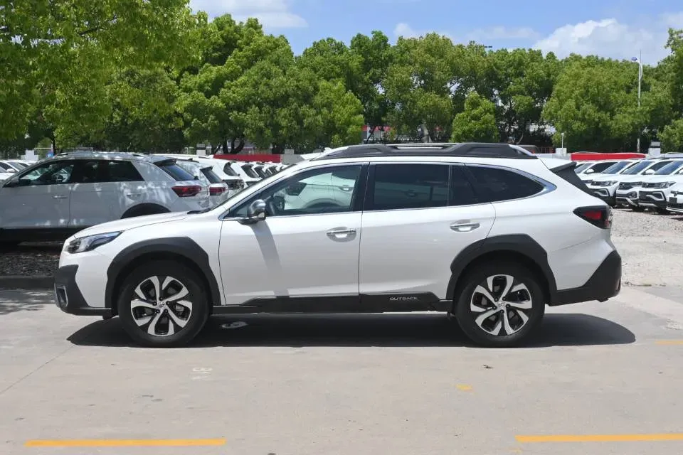 2021 Subaru Outback 2.5L 169HP H4 CVT,autocango,china used car exporter,china ev exporter,chinese used car exporter,chinese used ev exporter