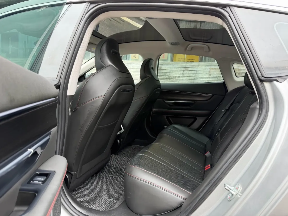 2022 Xpeng P7 BEV 60.2KWH,autocango,china used car exporter,china ev exporter,chinese used car exporter,chinese used ev exporter