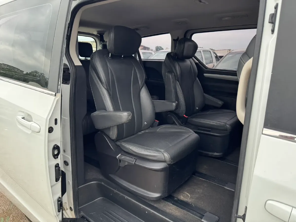 2023 MAXUS G20 2.0T 224HP L4 8AT,autocango,china used car exporter,china ev exporter,chinese used car exporter,chinese used ev exporter