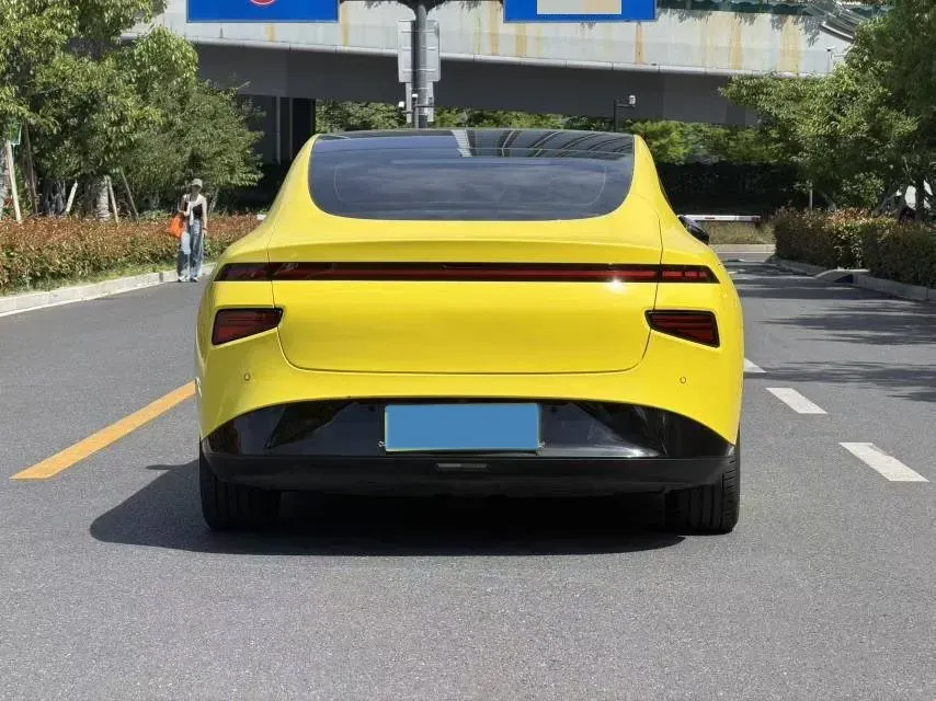 2022 Xpeng P7 BEV 60.2KWH,autocango,china used car exporter,china ev exporter,chinese used car exporter,chinese used ev exporter