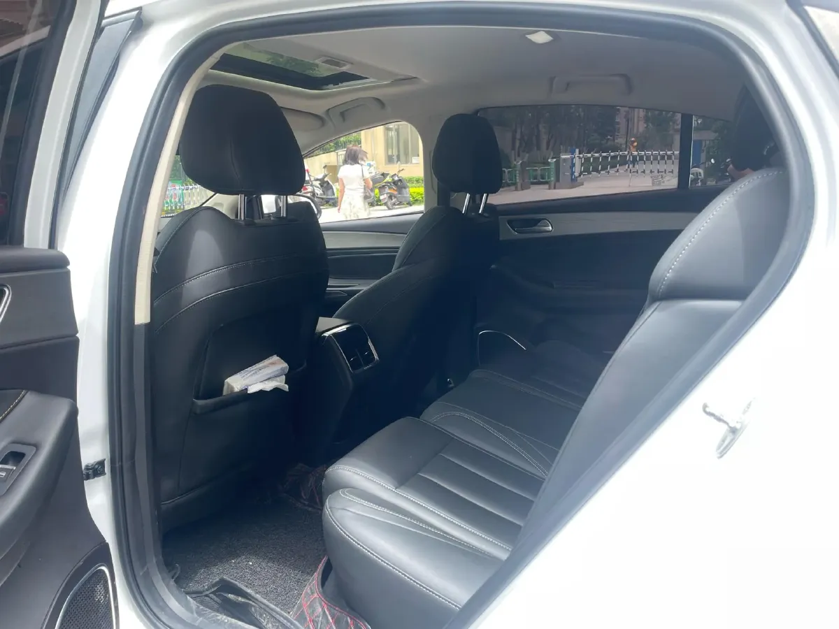 2021 Chery Arrizo 5 Plus 1.5T 156HP L4 CVT,autocango,china used car exporter,china ev exporter,chinese used car exporter,chinese used ev exporter