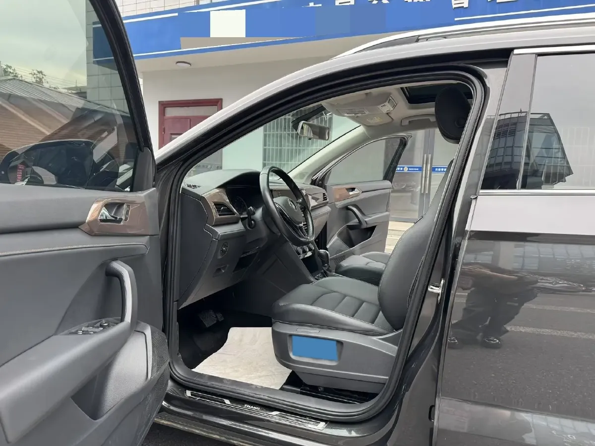 2020 Volkswagen Tharu 1.4T 150HP L4 7DCT,autocango,china used car exporter,china ev exporter,chinese used car exporter,chinese used ev exporter