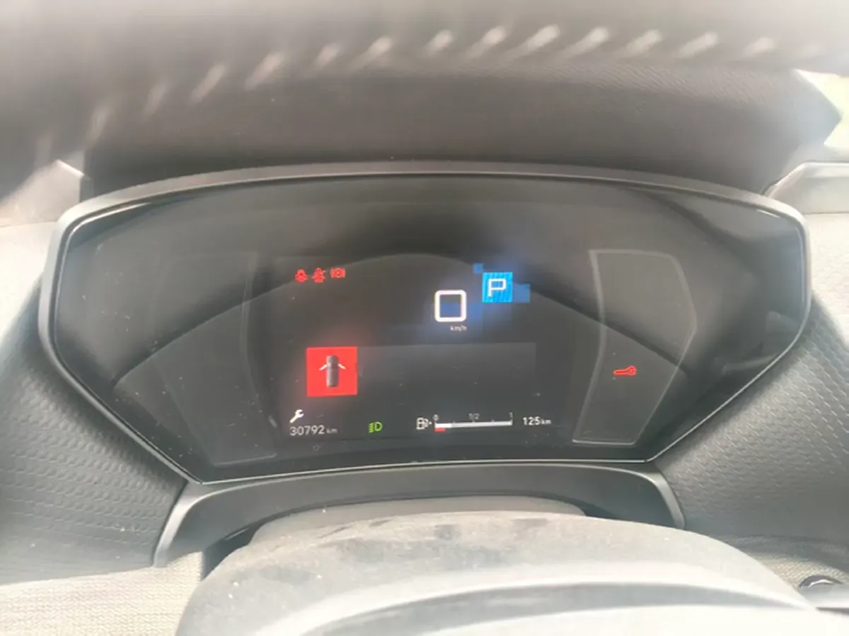 2022 Citroen C5 X 1.6T 175HP L4 8AT,autocango,china used car exporter,china ev exporter,chinese used car exporter,chinese used ev exporter