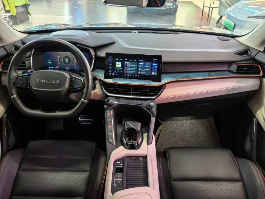 2020 LYNK&CO 06 1.5T 177HP L3 7DCT,autocango,china used car exporter,china ev exporter,chinese used car exporter,chinese used ev exporter