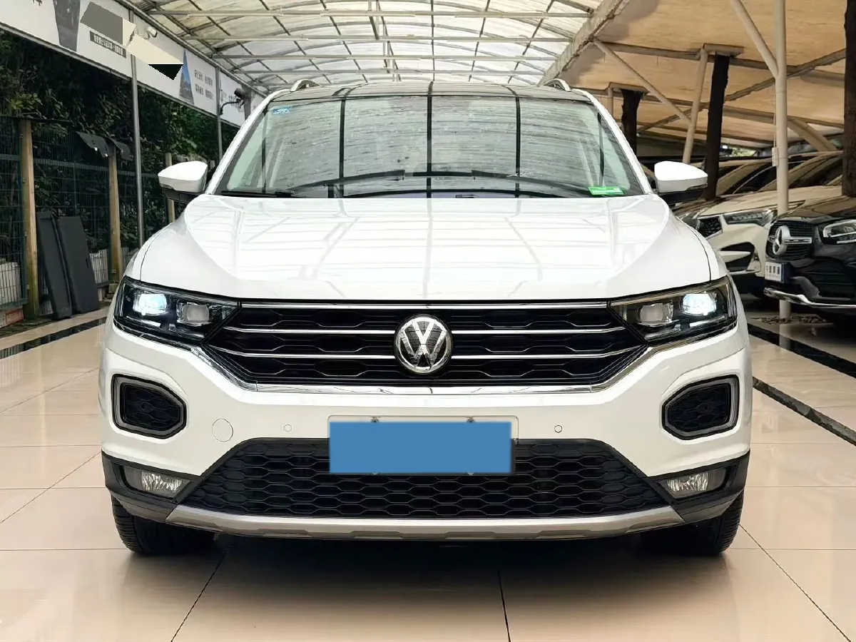 2020 Volkswagen T-Roc 1.4T 150HP L4 7DCT,autocango,china used car exporter,china ev exporter,chinese used car exporter,chinese used ev exporter