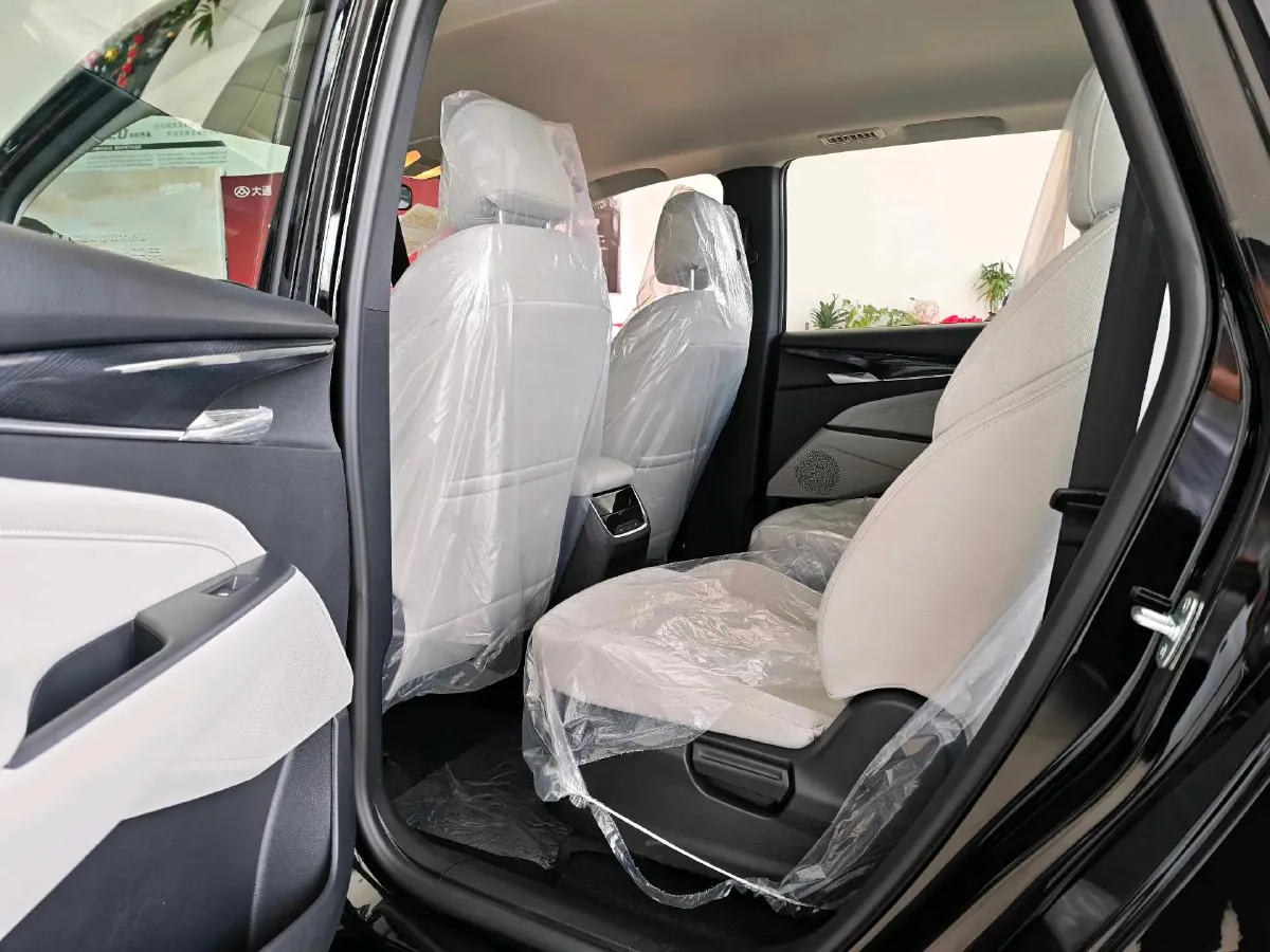 2024 MAXUS G50 1.5T 181HP L4 6MT,autocango,china used car exporter,china ev exporter,chinese used car exporter,chinese used ev exporter