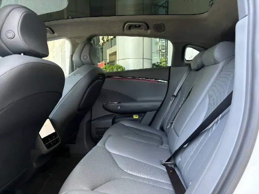 2025 Xpeng G7 BEV,autocango,china used car exporter,china ev exporter,chinese used car exporter,chinese used ev exporter