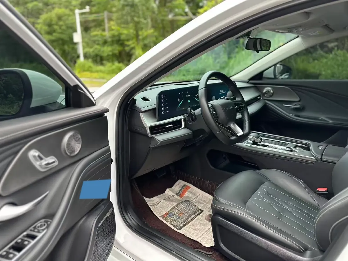 2022 Chery Arrizo 8 1.6T 197HP L4 7DCT,autocango,china used car exporter,china ev exporter,chinese used car exporter,chinese used ev exporter