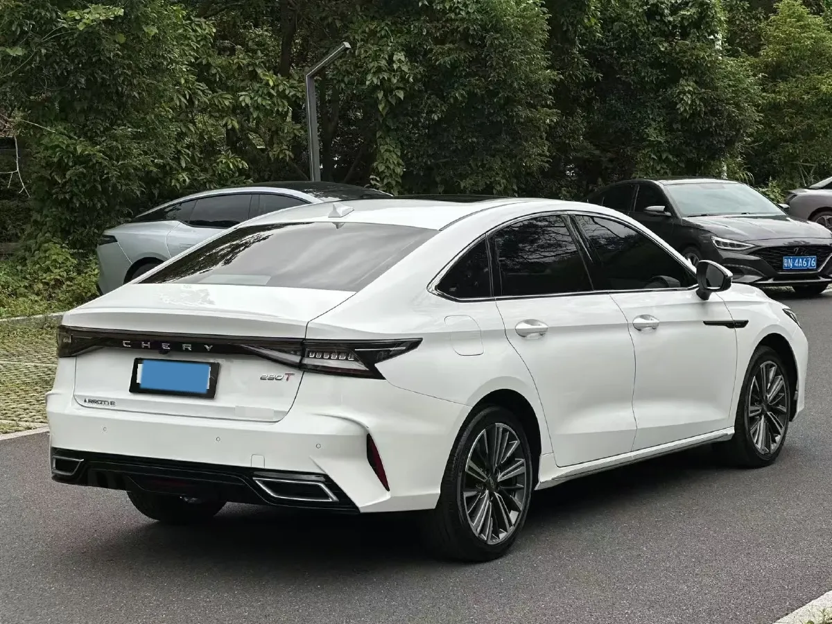 2022 Chery Arrizo 8 1.6T 197HP L4 7DCT,autocango,china used car exporter,china ev exporter,chinese used car exporter,chinese used ev exporter
