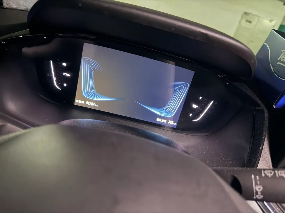 2020 Chevrolet Menlo BEV 52.5KWH,autocango,china used car exporter,china ev exporter,chinese used car exporter,chinese used ev exporter