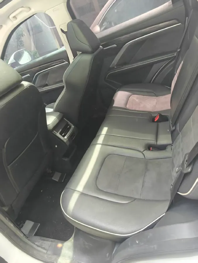 2021 Haval H6 1.5T 169HP L4 7DCT,autocango,china used car exporter,china ev exporter,chinese used car exporter,chinese used ev exporter