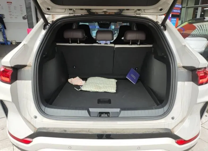 2025 BYD Song Plus 1.5L 101HP L4 E-CVT PHEV 18.3KWH,autocango,china used car exporter,china ev exporter,chinese used car exporter,chinese used ev exporter