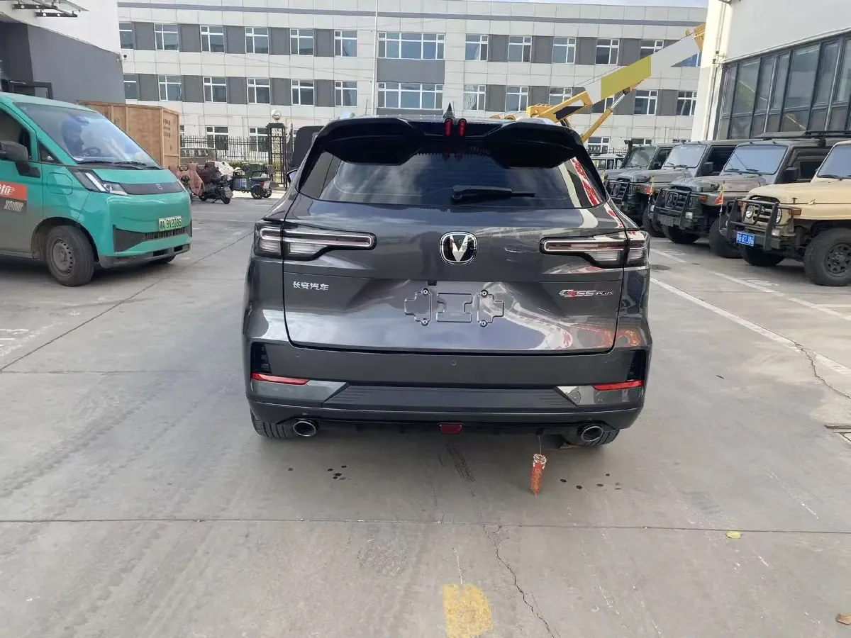 2024 ChangAn CS55 Plus 1.5T 188HP L4 7DCT,autocango,china used car exporter,china ev exporter,chinese used car exporter,chinese used ev exporter