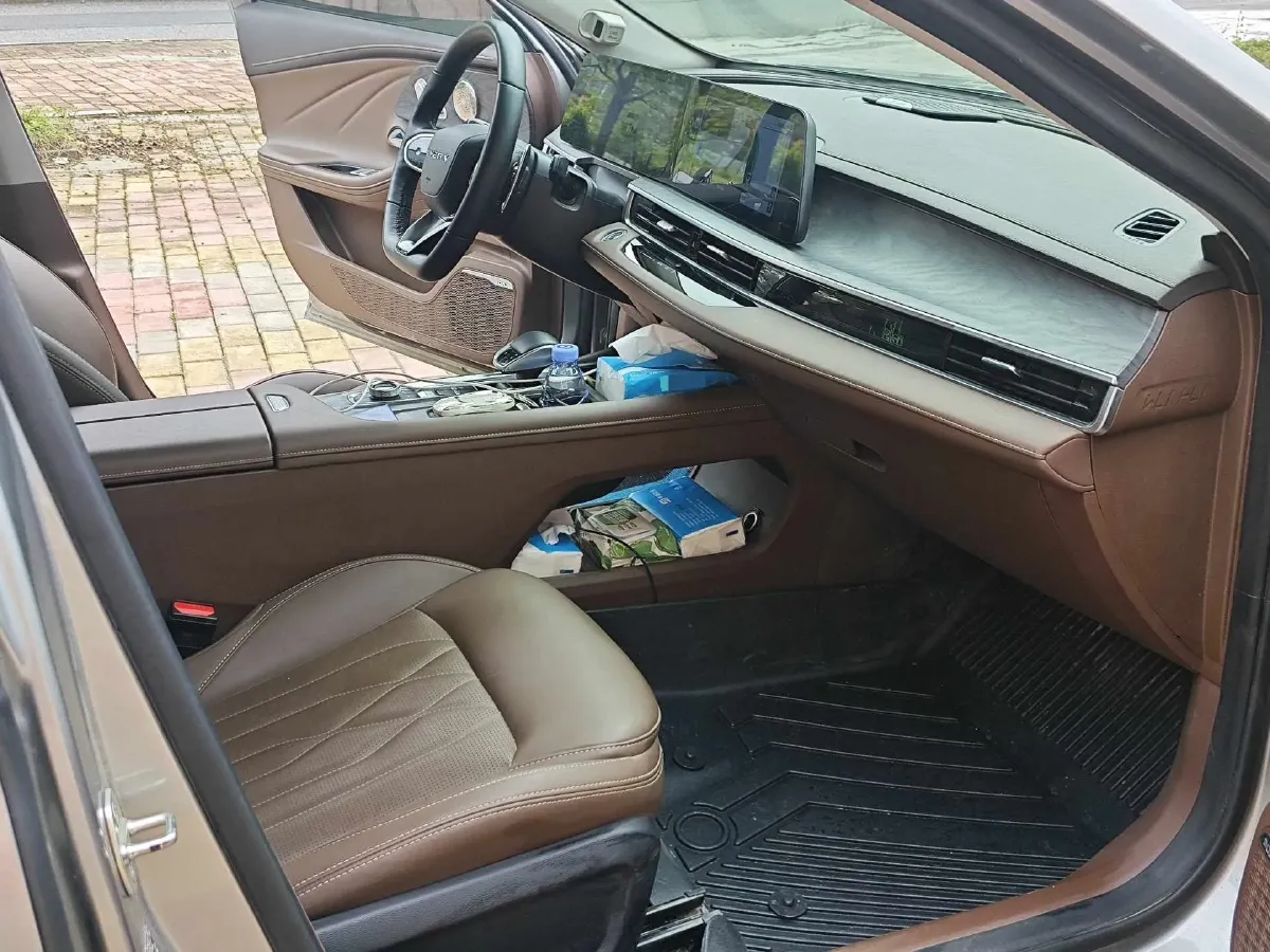 2024 Chery Arrizo 8 2.0T 254HP L4 8AT,autocango,china used car exporter,china ev exporter,chinese used car exporter,chinese used ev exporter
