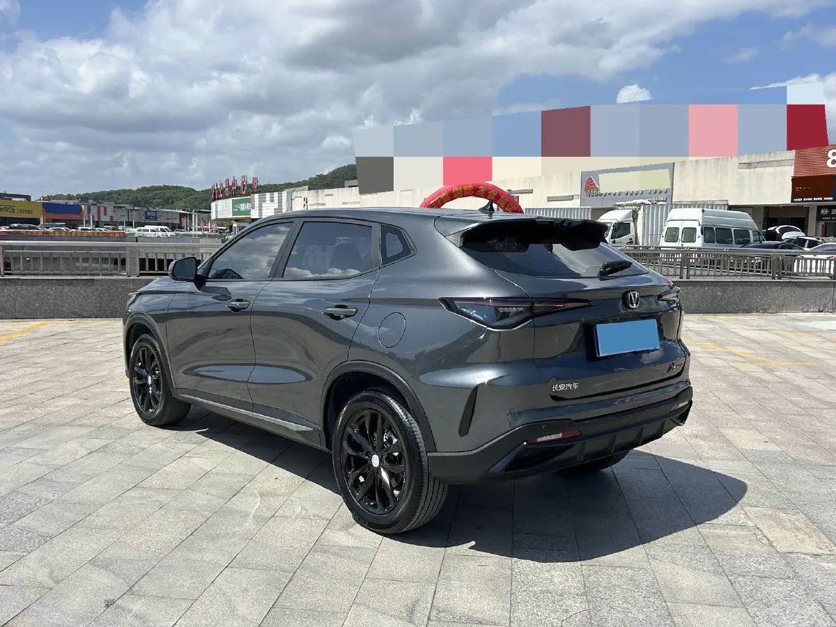 2025 ChangAn X5 PLUS 1.5T 188HP L4 7DCT,autocango,china used car exporter,china ev exporter,chinese used car exporter,chinese used ev exporter