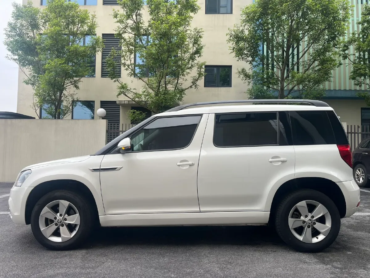 2017 Skoda Yeti 1.4T 150HP L4 7DCT,autocango,china used car exporter,china ev exporter,chinese used car exporter,chinese used ev exporter