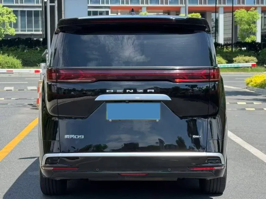 2022 HongQi HS7 3.0T 337HP V6 8AT,autocango,china used car exporter,china ev exporter,chinese used car exporter,chinese used ev exporter