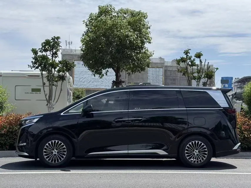 2022 HongQi HS7 3.0T 337HP V6 8AT,autocango,china used car exporter,china ev exporter,chinese used car exporter,chinese used ev exporter