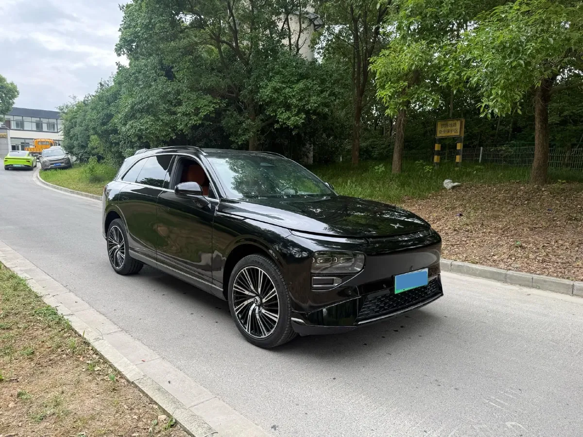 2024 Xpeng G9 BEV 78.2KWH,autocango,china used car exporter,china ev exporter,chinese used car exporter,chinese used ev exporter