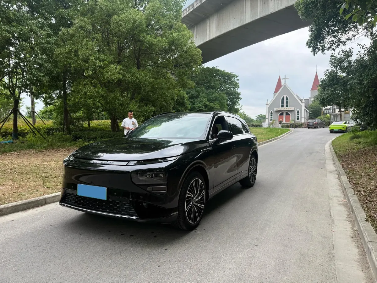 2024 Xpeng G9 BEV 78.2KWH,autocango,china used car exporter,china ev exporter,chinese used car exporter,chinese used ev exporter