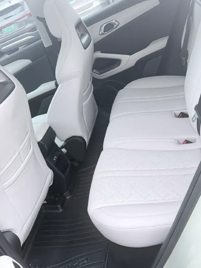 2024 BYD YuanUP BEV 45.12KWH,autocango,china used car exporter,china ev exporter,chinese used car exporter,chinese used ev exporter