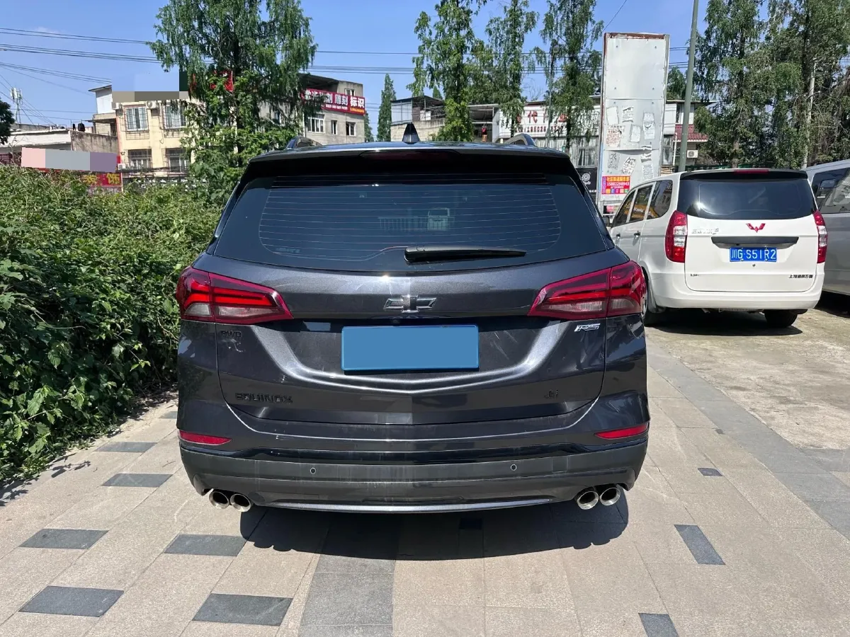 2023 Chevrolet Equinox 2.0T 237HP L4 9AT,autocango,china used car exporter,china ev exporter,chinese used car exporter,chinese used ev exporter