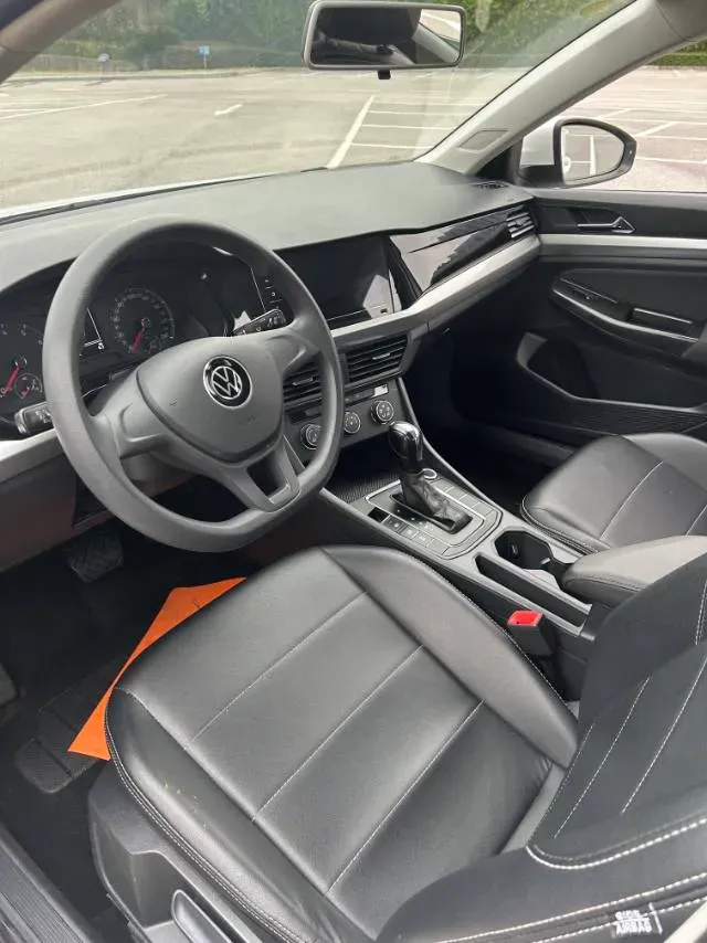 2021 Volkswagen Bora 1.5L 113HP L4 6AT,autocango,china used car exporter,china ev exporter,chinese used car exporter,chinese used ev exporter