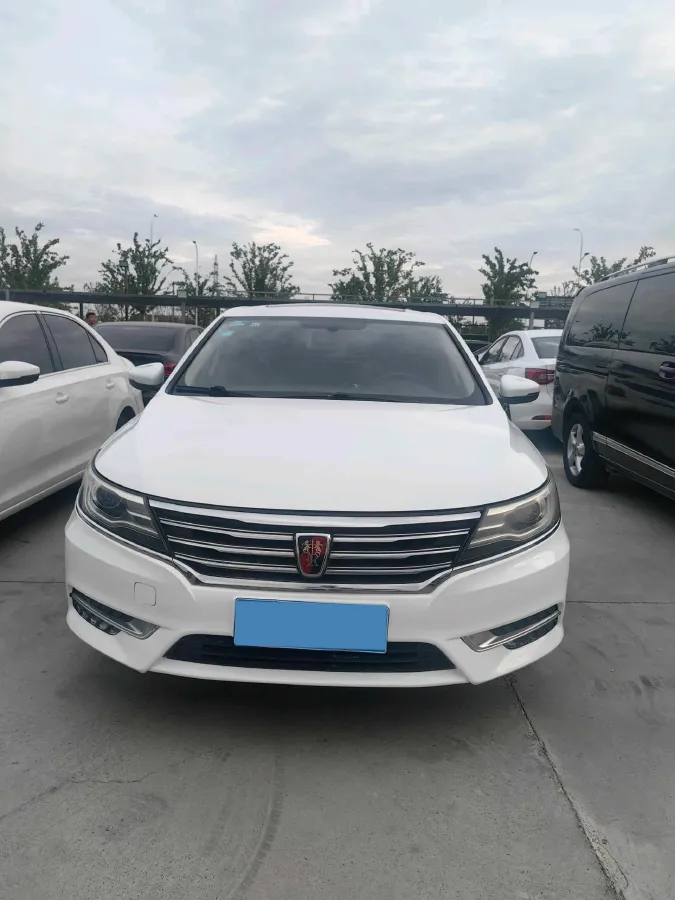 2018 Roewe i6 1.5T 169HP L4 7DCT,autocango,china used car exporter,china ev exporter,chinese used car exporter,chinese used ev exporter