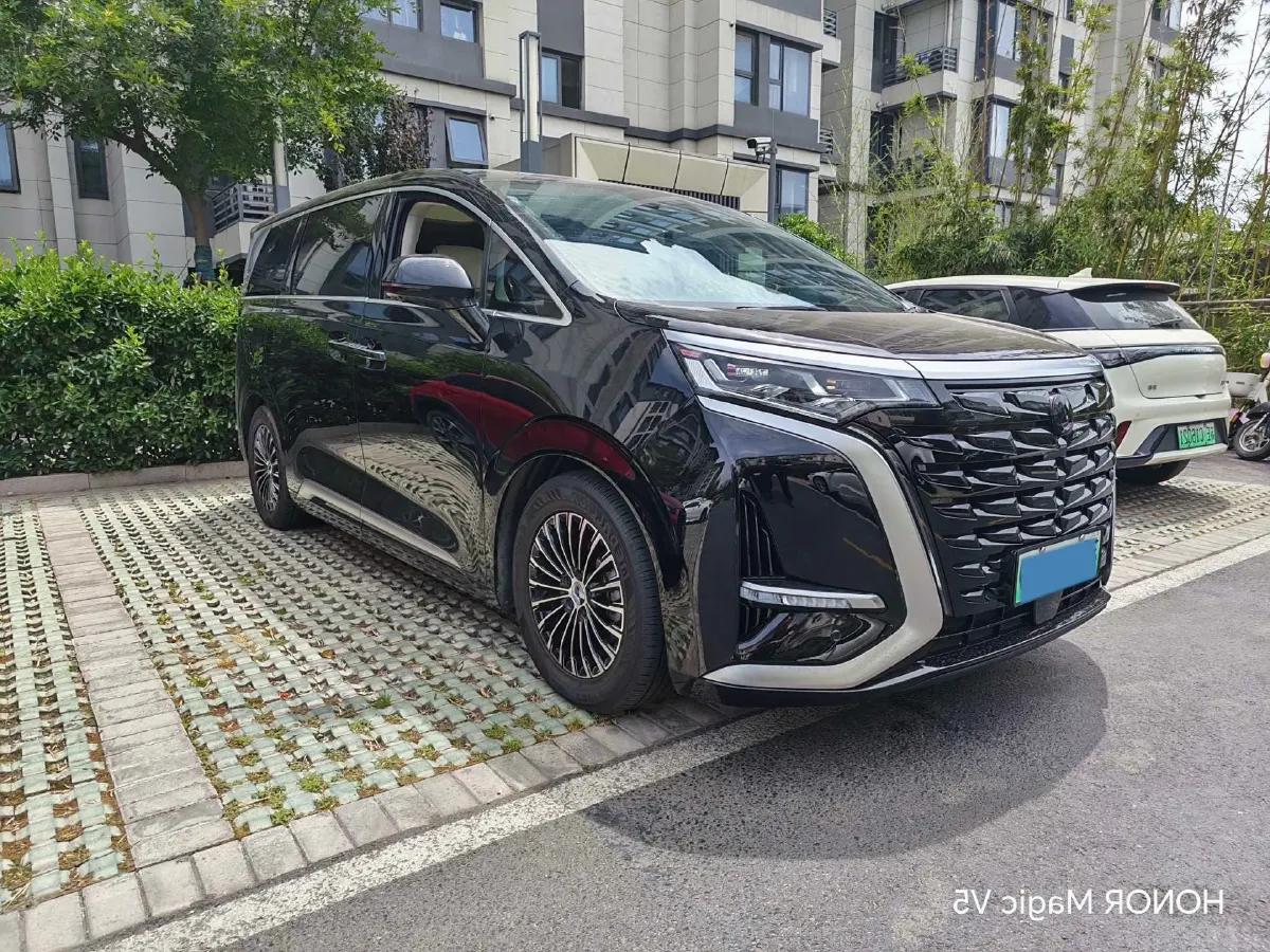 2024 Denza D9 1.5T 139HP L4 E-CVT PHEV 40KWH,autocango,china used car exporter,china ev exporter,chinese used car exporter,chinese used ev exporter