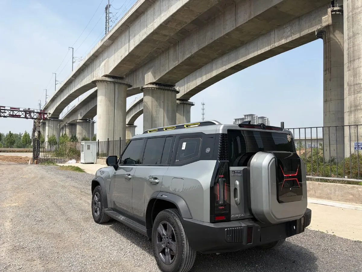 2023 Jetour Traveller 1.5T 184HP L4 7DCT,autocango,china used car exporter,china ev exporter,chinese used car exporter,chinese used ev exporter