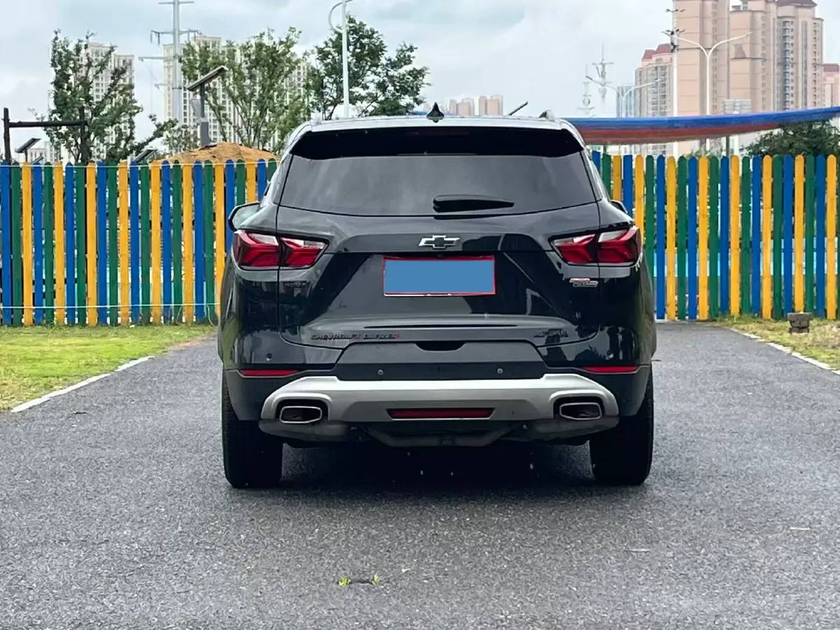 2020 Chevrolet Blazer 2.0T 237HP L4 9AT,autocango,china used car exporter,china ev exporter,chinese used car exporter,chinese used ev exporter