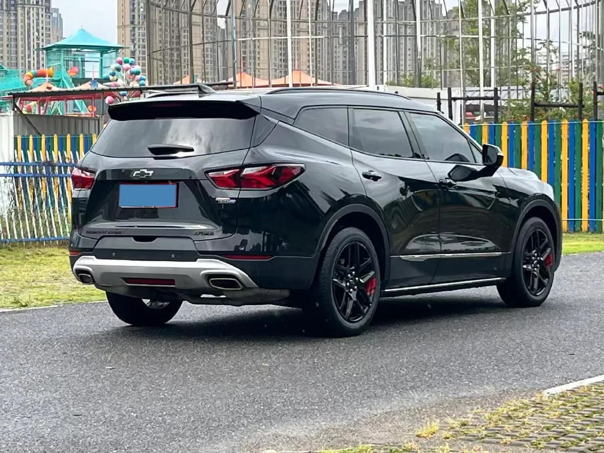 2020 Chevrolet Blazer 2.0T 237HP L4 9AT,autocango,china used car exporter,china ev exporter,chinese used car exporter,chinese used ev exporter