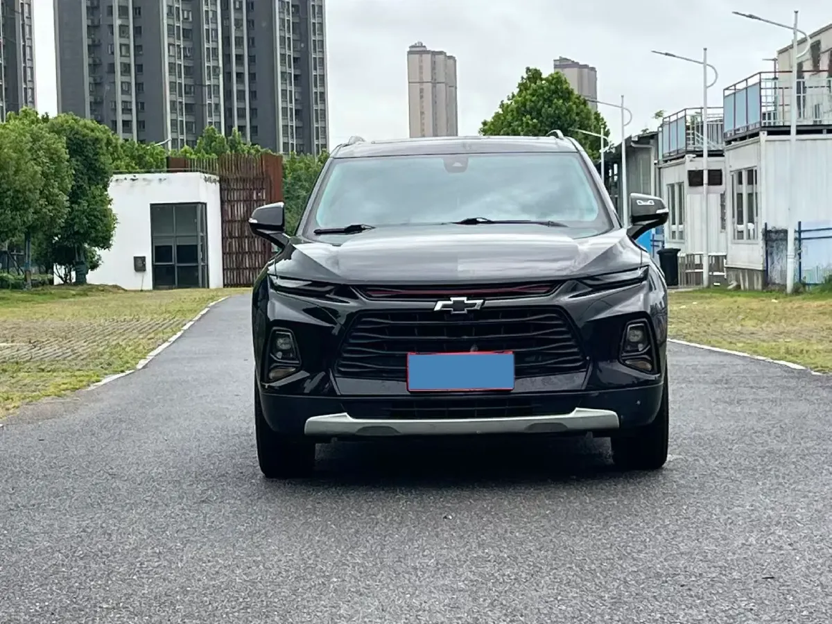 2020 Chevrolet Blazer 2.0T 237HP L4 9AT,autocango,china used car exporter,china ev exporter,chinese used car exporter,chinese used ev exporter
