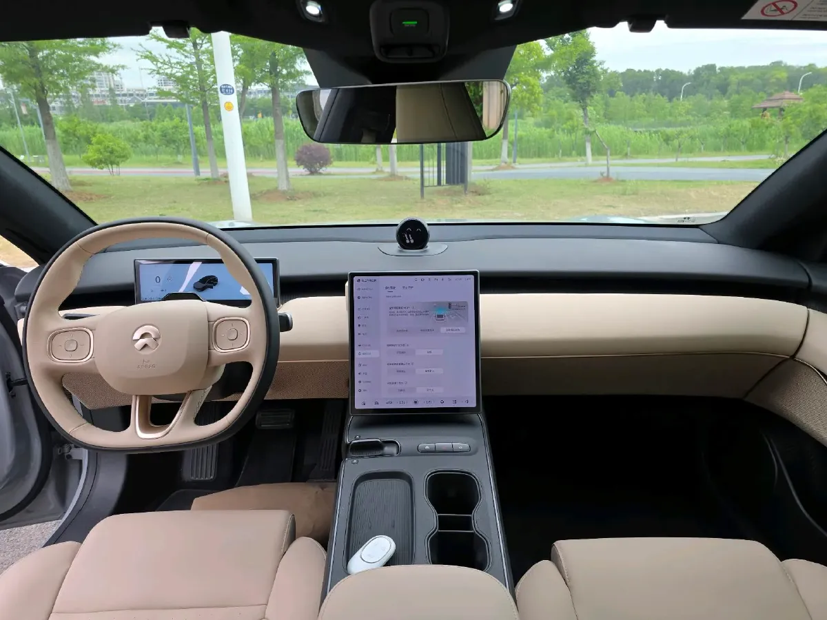 2024 NIO ET5T BEV 75KWH,autocango,china used car exporter,china ev exporter,chinese used car exporter,chinese used ev exporter