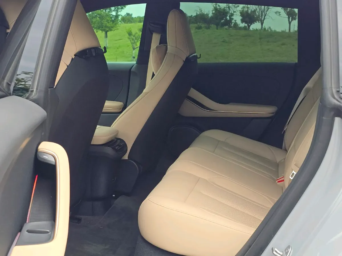 2024 NIO ET5T BEV 75KWH,autocango,china used car exporter,china ev exporter,chinese used car exporter,chinese used ev exporter