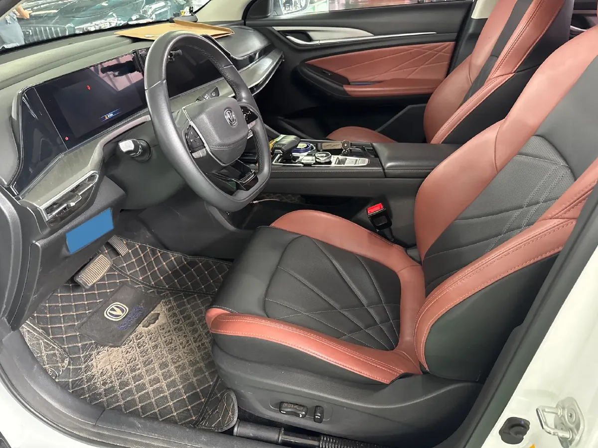 2022 ChangAn Eado 1.4T 160HP L4 7DCT,autocango,china used car exporter,china ev exporter,chinese used car exporter,chinese used ev exporter