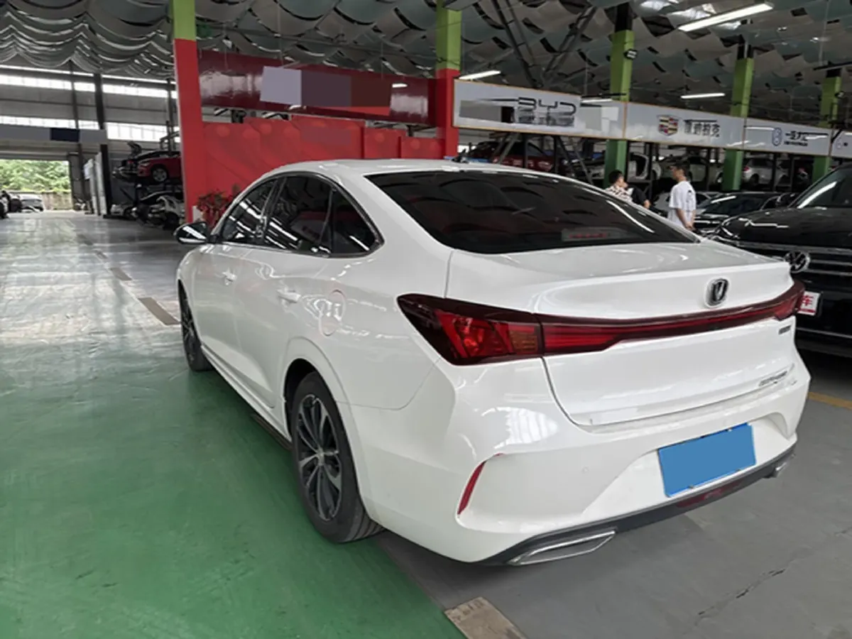 2022 ChangAn Eado 1.4T 160HP L4 7DCT,autocango,china used car exporter,china ev exporter,chinese used car exporter,chinese used ev exporter