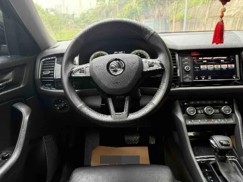 2018 Skoda Kodiak 1.8T 180HP L4 7DCT,autocango,china used car exporter,china ev exporter,chinese used car exporter,chinese used ev exporter