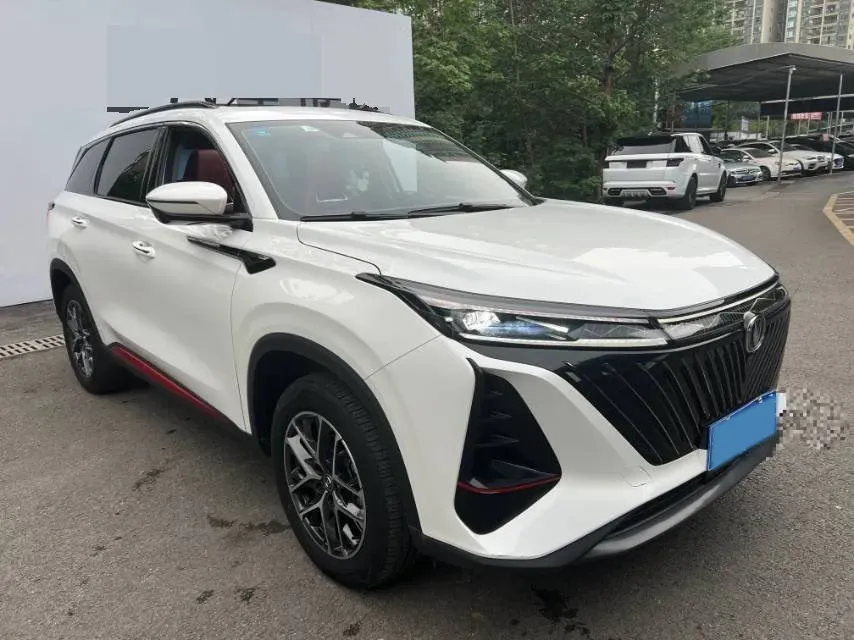 2022 ChangAn CS75 Plus 1.5T 188HP L4 8AT,autocango,china used car exporter,china ev exporter,chinese used car exporter,chinese used ev exporter