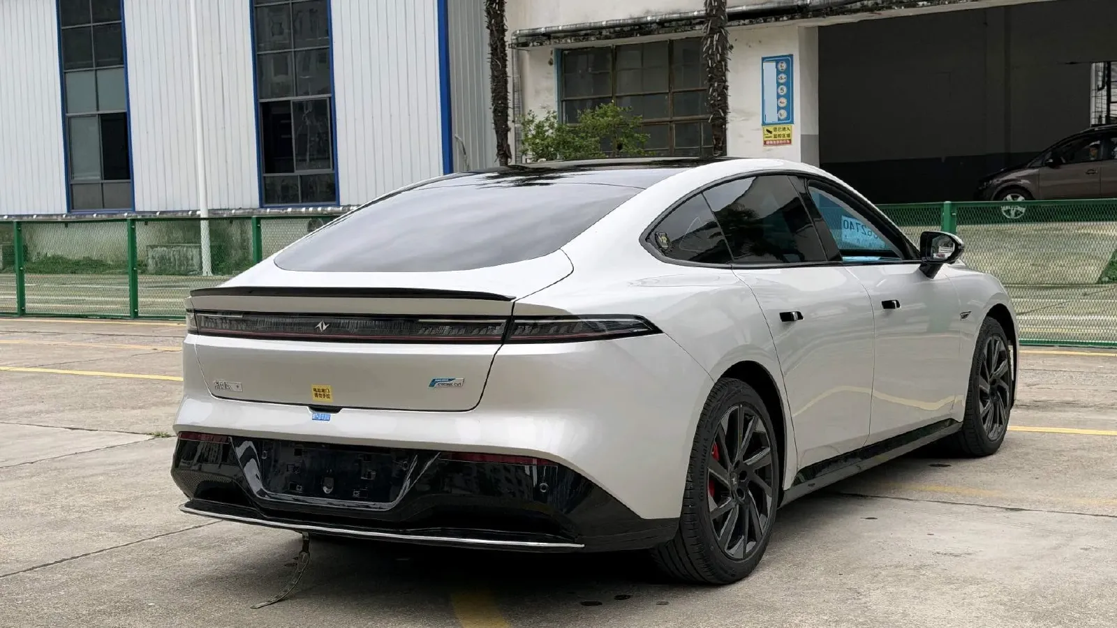 2024 DongFeng eπ eπ007 BEV 56.83KWH,autocango,china used car exporter,china ev exporter,chinese used car exporter,chinese used ev exporter