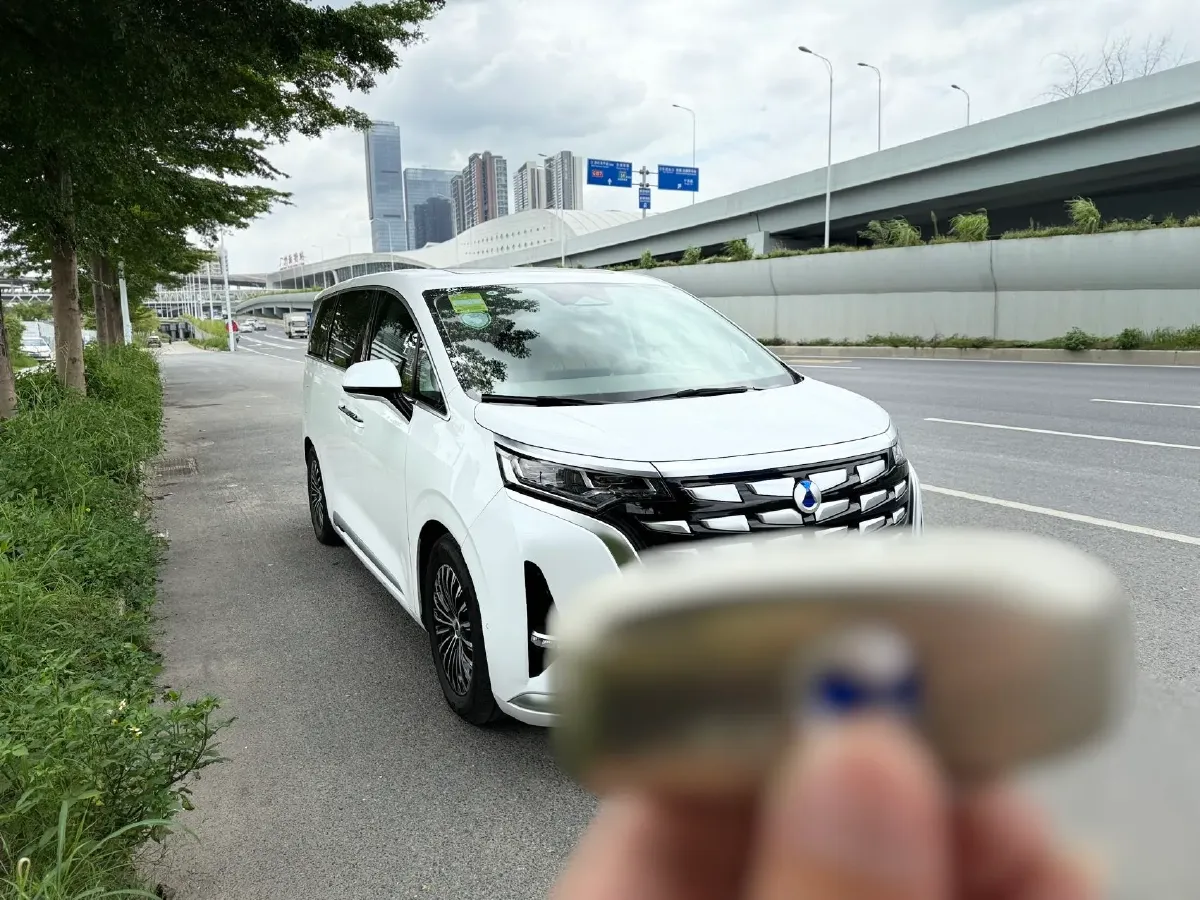 2022 Honda Odyssey 2.0L 146HP L4 E-CVT Hybrid,autocango,china used car exporter,china ev exporter,chinese used car exporter,chinese used ev exporter