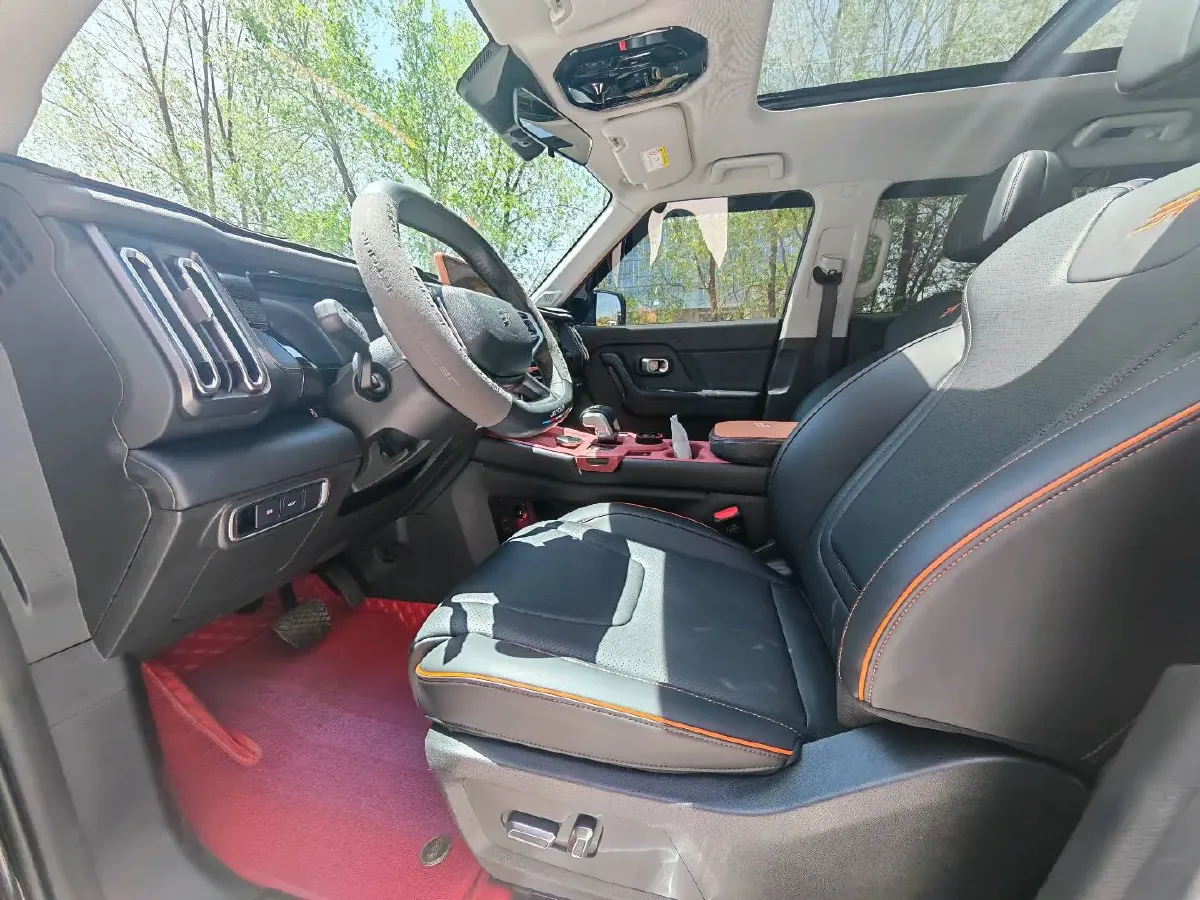 2025 Jetour Traveller 1.5T 184HP L4 7DCT,autocango,china used car exporter,china ev exporter,chinese used car exporter,chinese used ev exporter