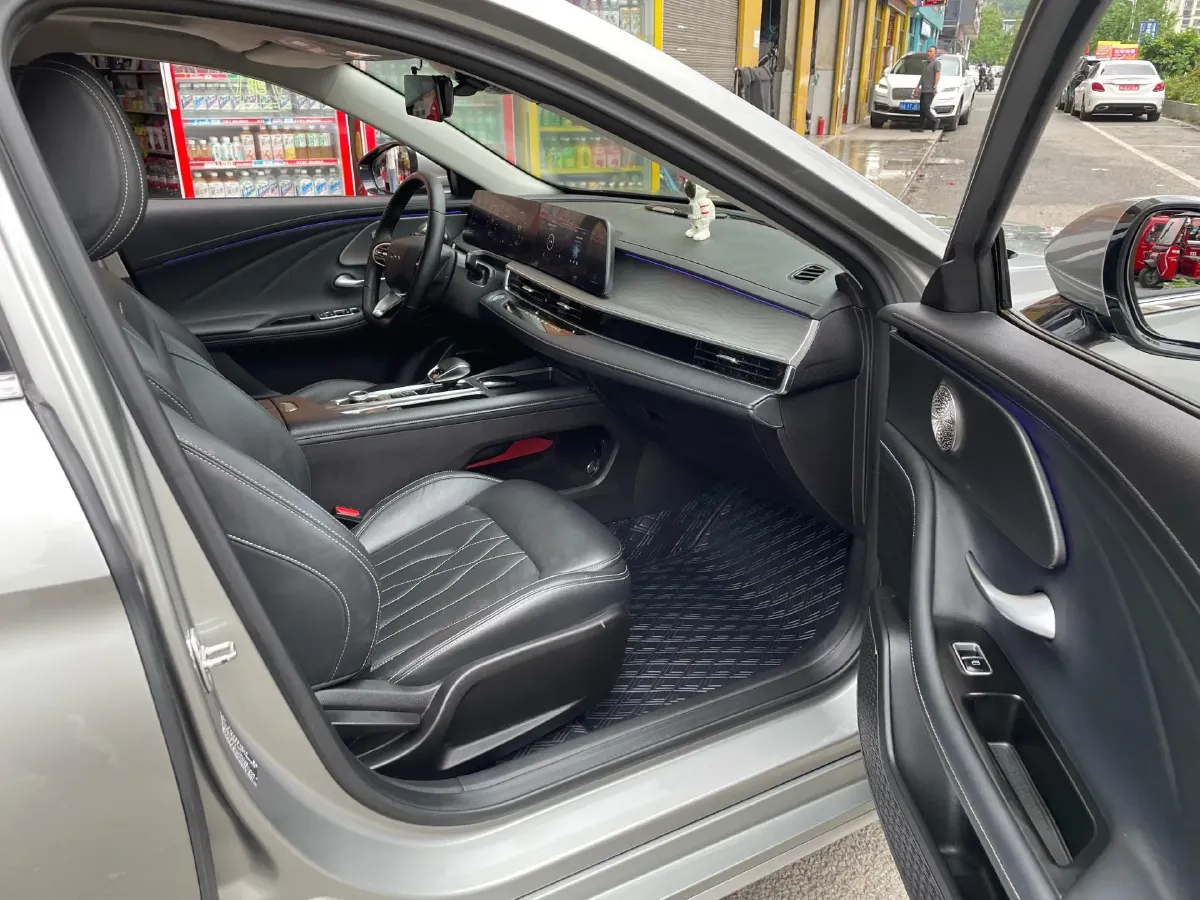 2022 Chery Arrizo 8 1.6T 197HP L4 7DCT,autocango,china used car exporter,china ev exporter,chinese used car exporter,chinese used ev exporter