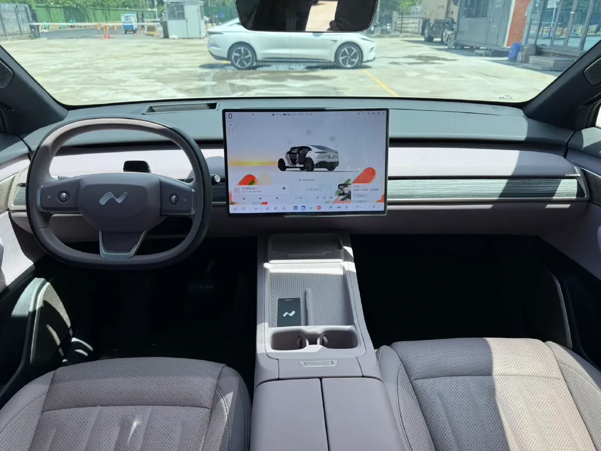 2024 ONVO L60 BEV 60KWH,autocango,china used car exporter,china ev exporter,chinese used car exporter,chinese used ev exporter