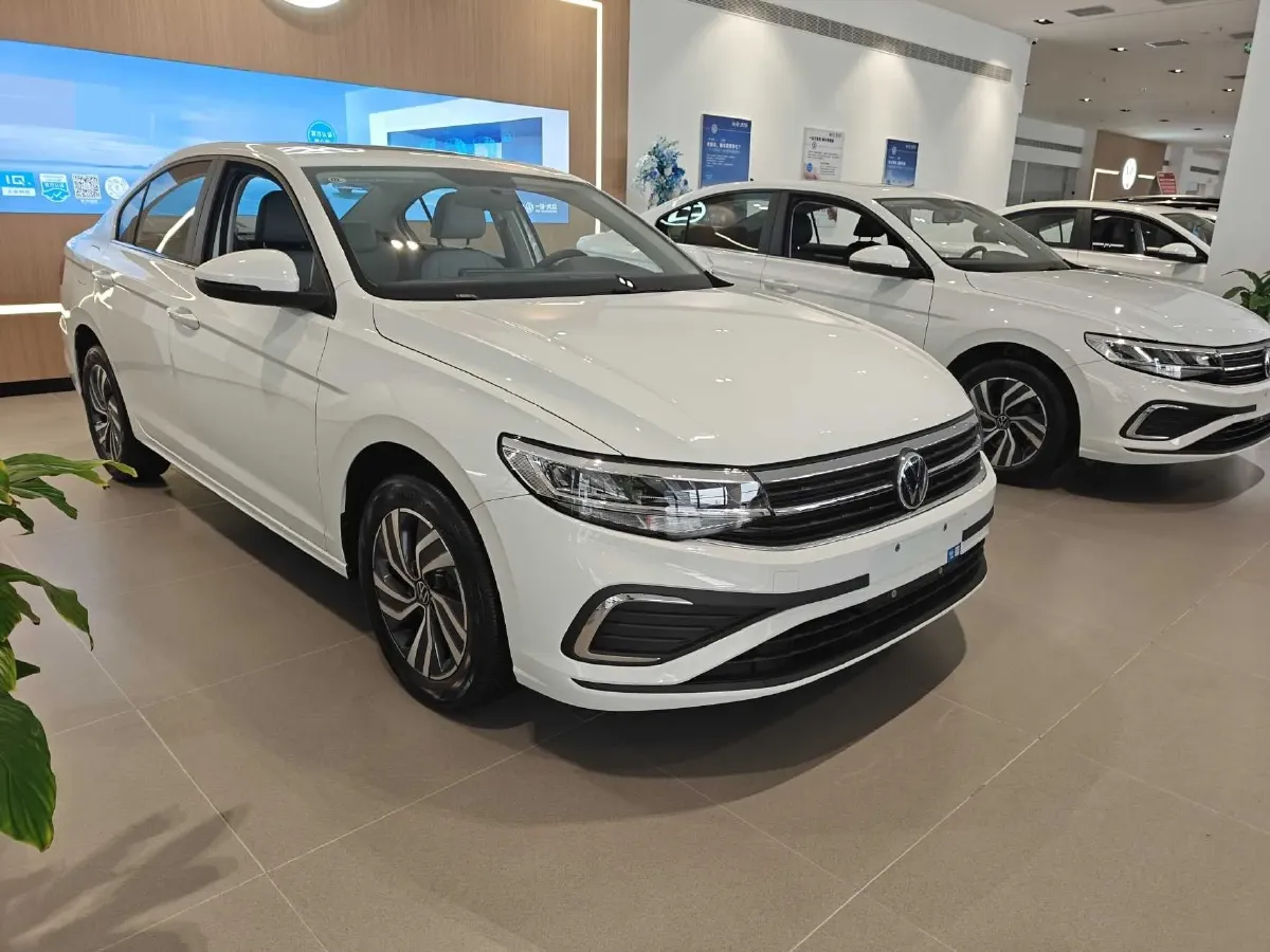 2026 Volkswagen Bora 1.2T 116HP L4 7DCT,autocango,china used car exporter,china ev exporter,chinese used car exporter,chinese used ev exporter