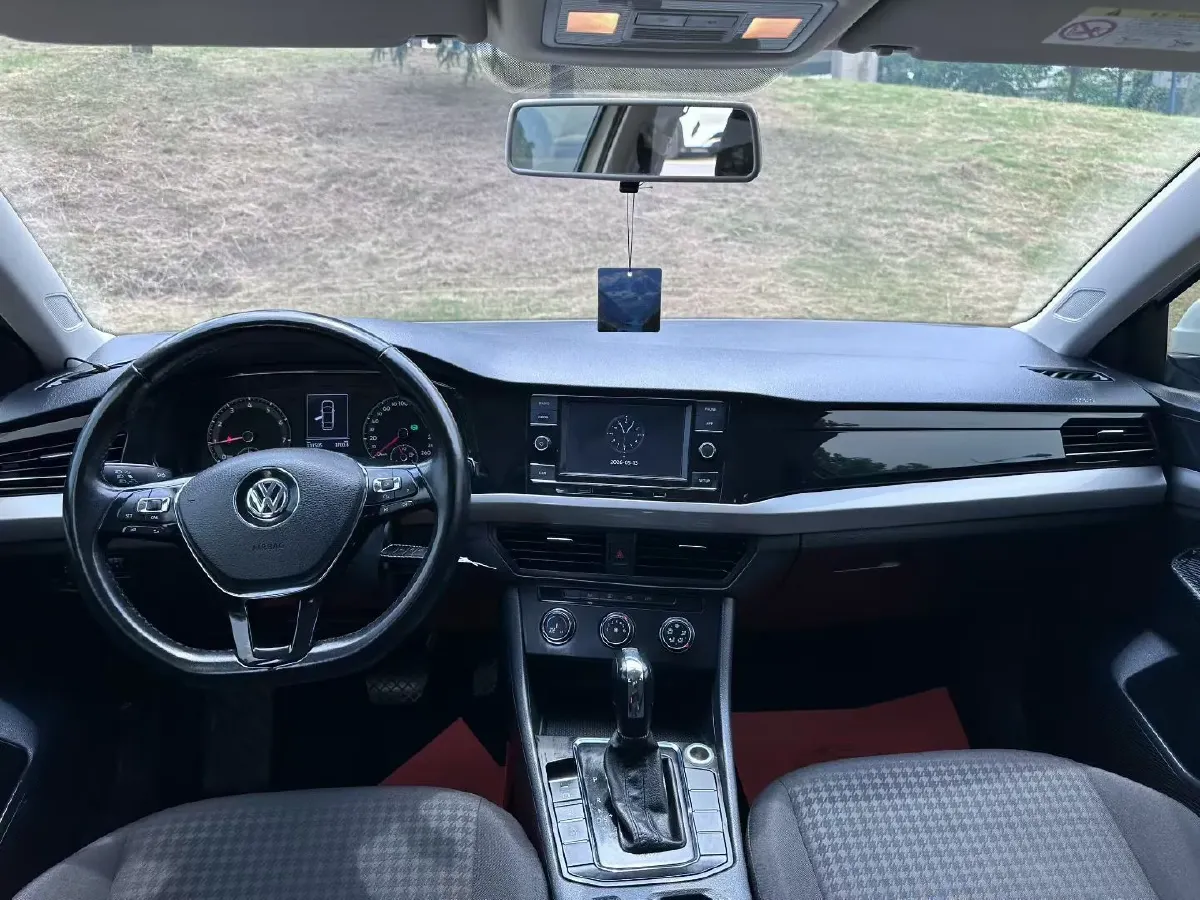 2020 Volkswagen Bora 1.5L 113HP L4 6AT,autocango,china used car exporter,china ev exporter,chinese used car exporter,chinese used ev exporter
