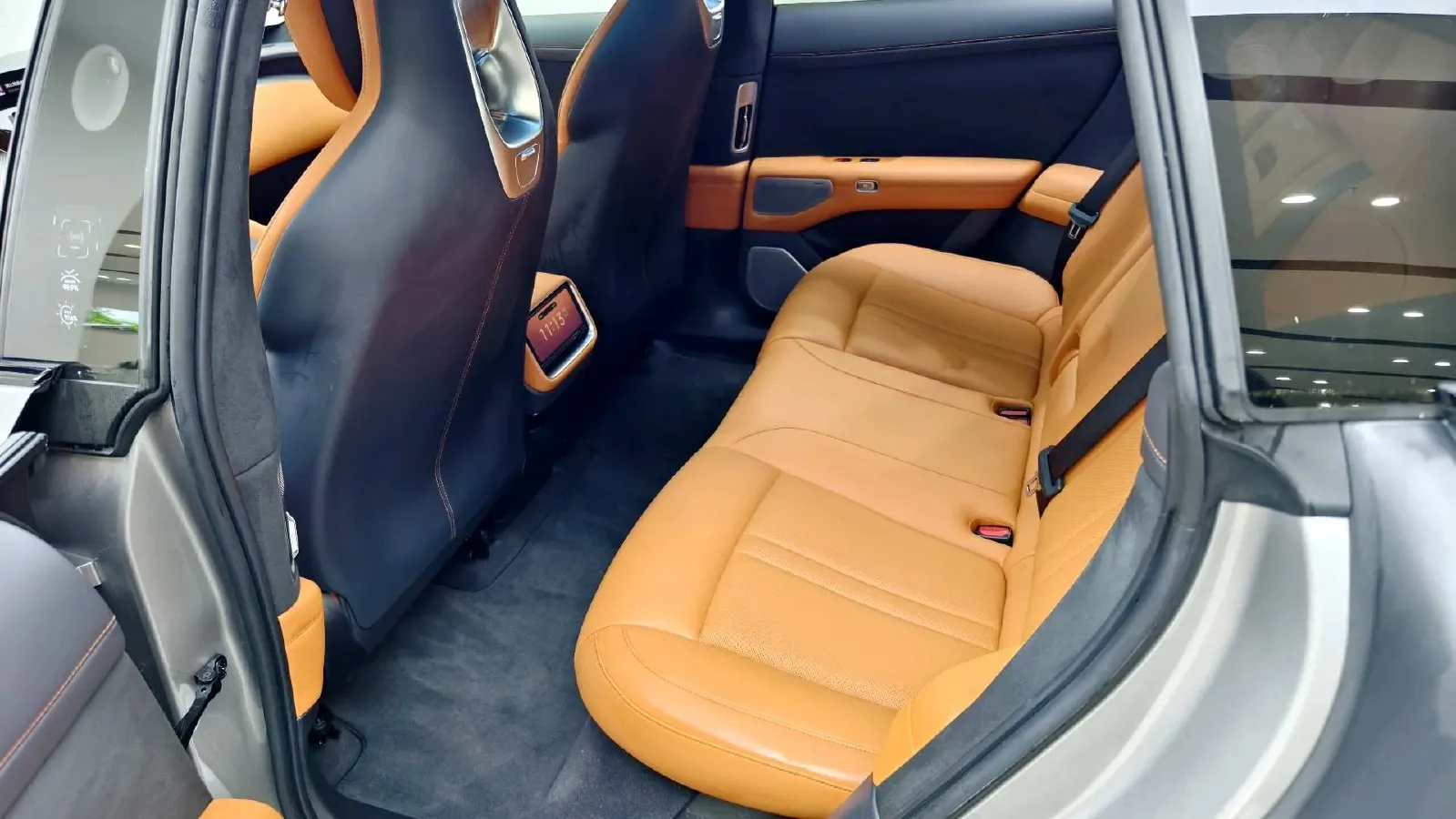 2025 MI YU7 BEV 101.7KWH,autocango,china used car exporter,china ev exporter,chinese used car exporter,chinese used ev exporter