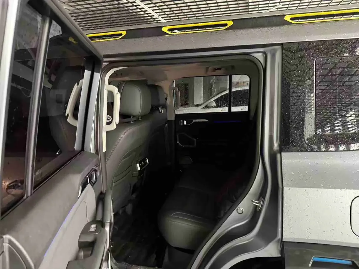 2023 Jetour Traveller 2.0T 254HP L4 7DCT,autocango,china used car exporter,china ev exporter,chinese used car exporter,chinese used ev exporter