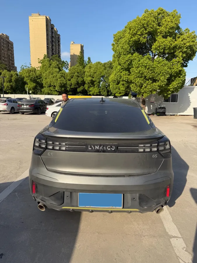 2020 LYNK&CO 05 2.0T 254HP L4 8AT,autocango,china used car exporter,china ev exporter,chinese used car exporter,chinese used ev exporter